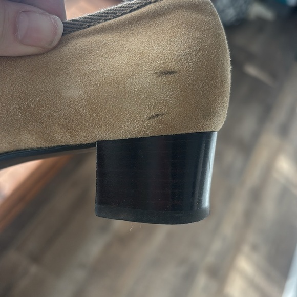 Shoes - Picture 3 of 5